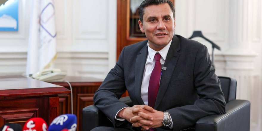 Manisa Büyükşehir Belediye Başkanı Ferdi Zeyrek hayatını kaybetti