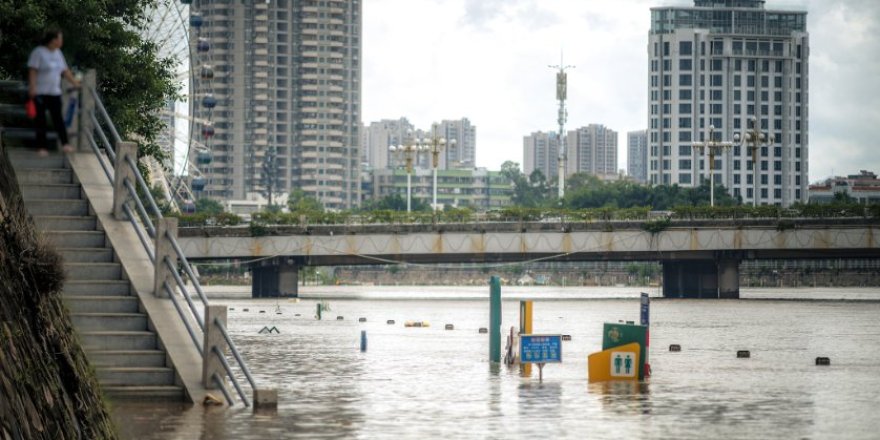 Çin'in güneyinde sel: 30 bin kişi tahliye edildi