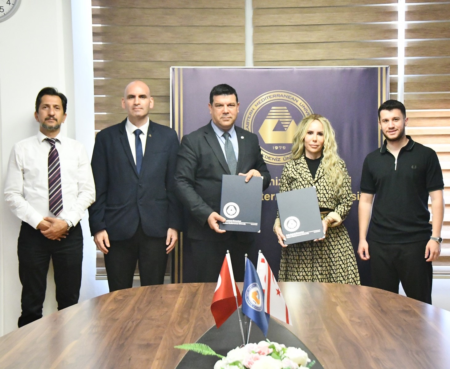 DAÜ’den “Geleceğini Keşfet” Programı