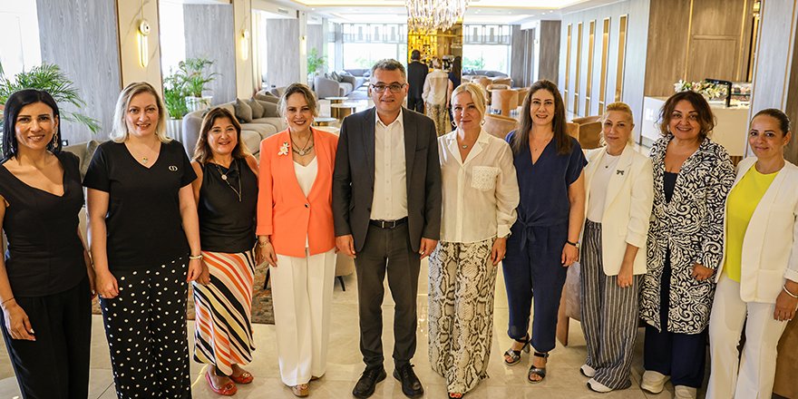 Erhürman, GİKAD’ı ziyaret etti