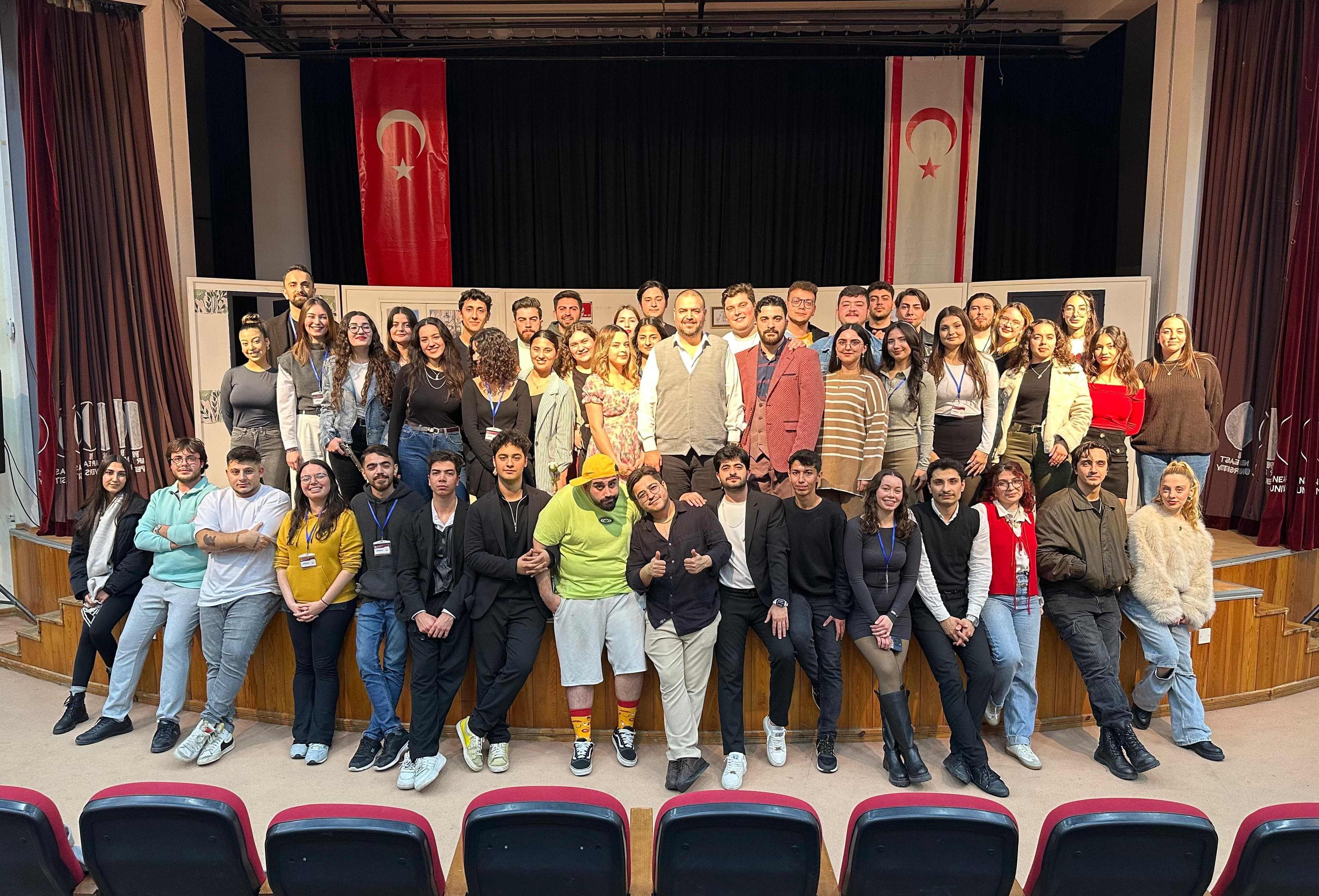 YDÜ 85 Kulüple Kampüste