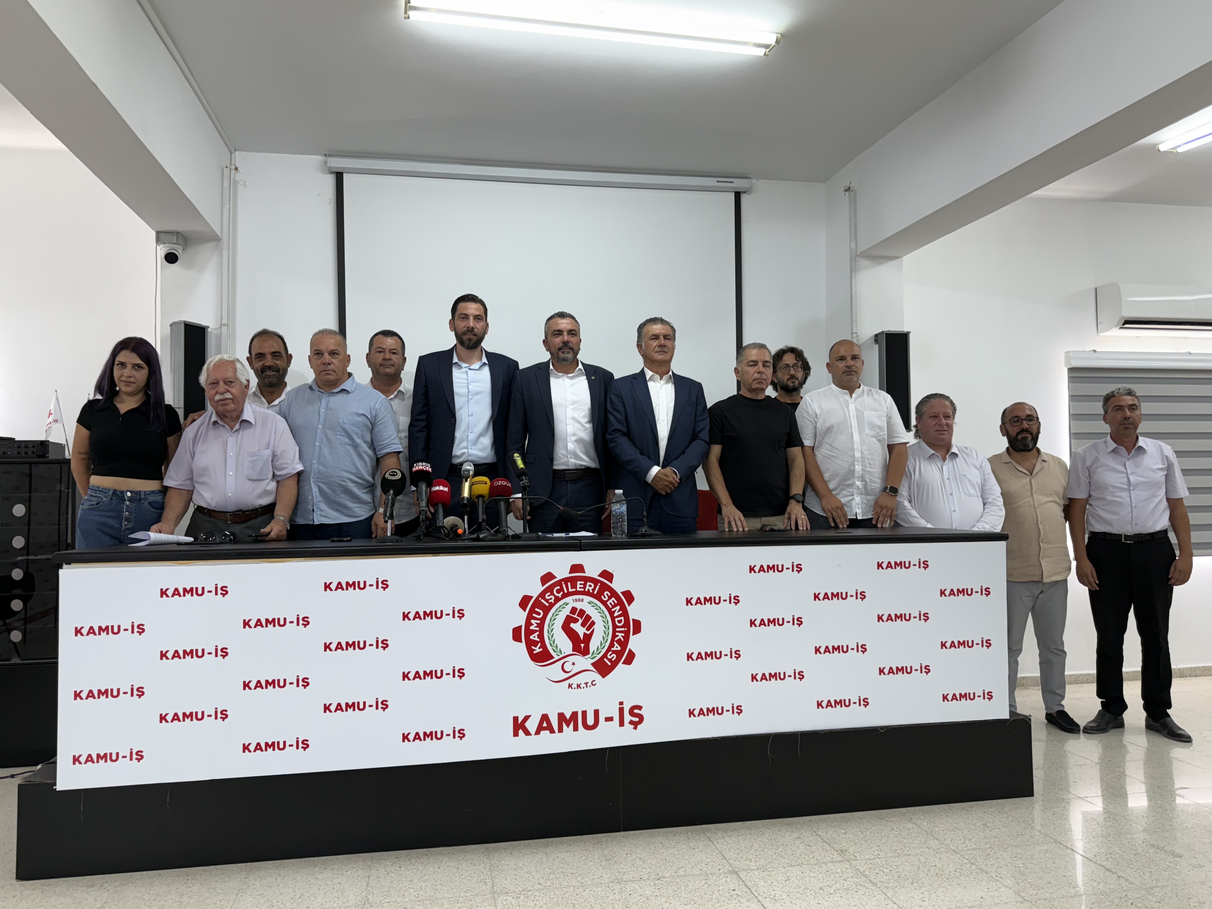 Kıbrıs Türk Hemşireler ve Ebeler Sendikası, Hür-İş’e katıldı