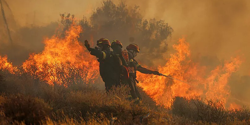 Yangın için Amerika’dan uzmanlar Kıbrıs’a gelecek