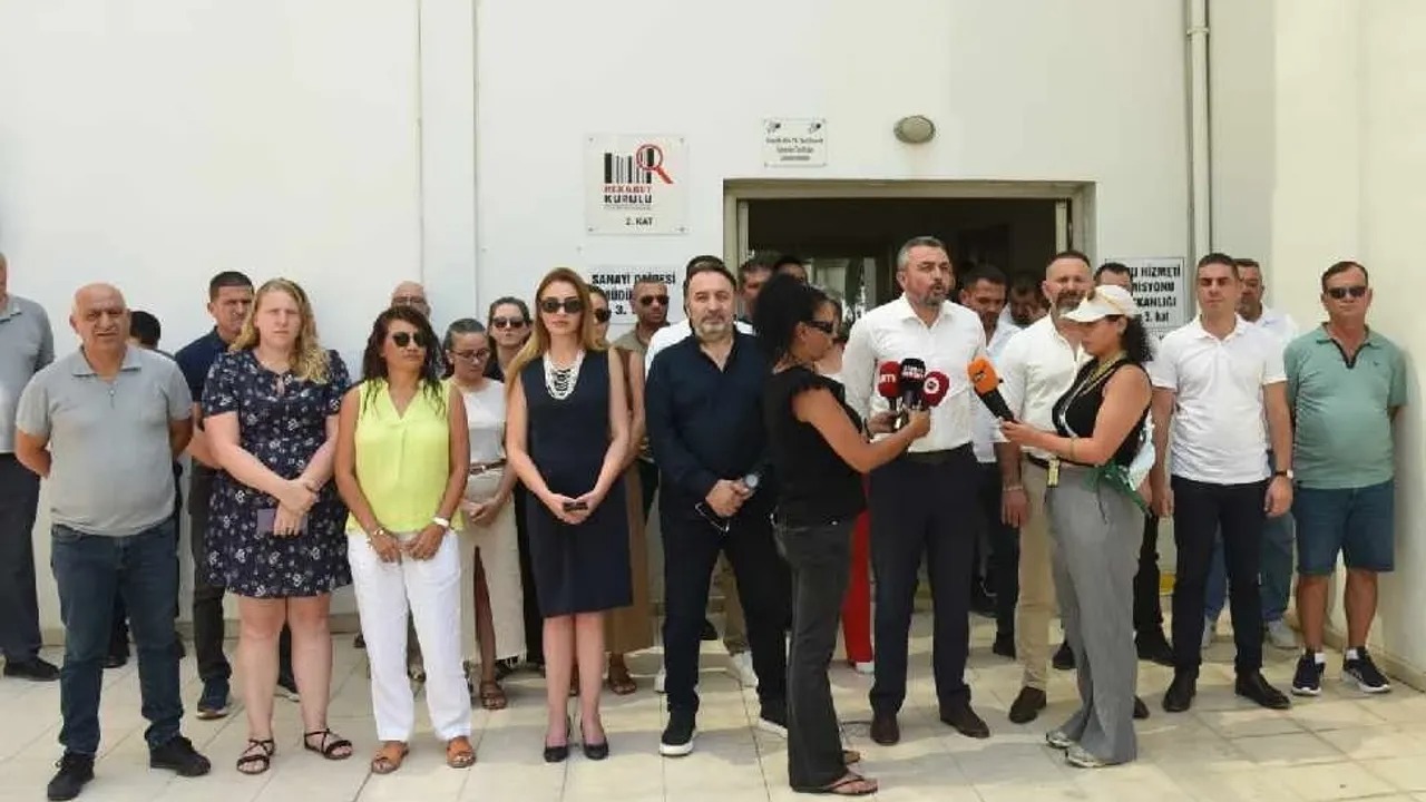 KTAMS, KAMUSEN ve Kamu-İş'in grevi devam ediyor