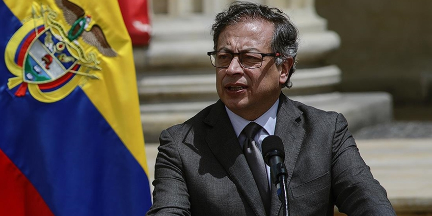 Petro: Yabancı bir işgalin gerçekleşmesi talep edilmemeli