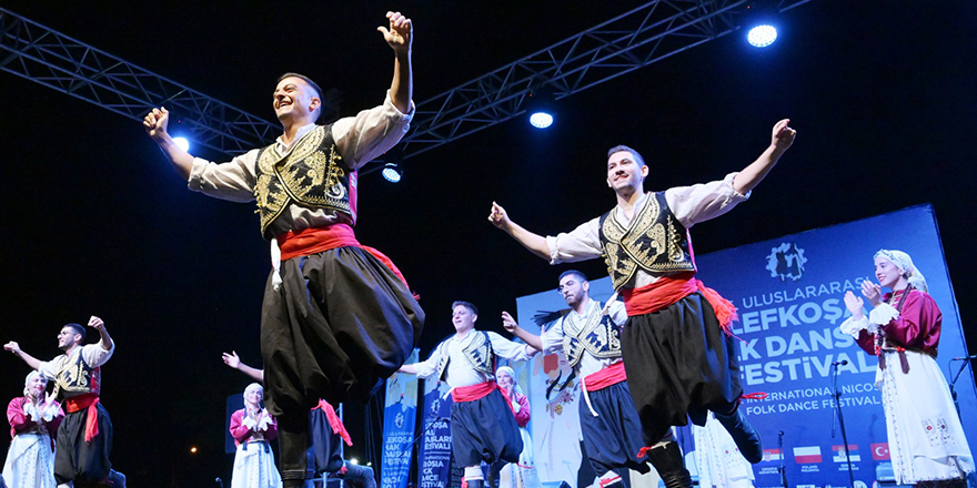 15. Uluslararası Lefkoşa Halk Dansları Festivali sona erdi