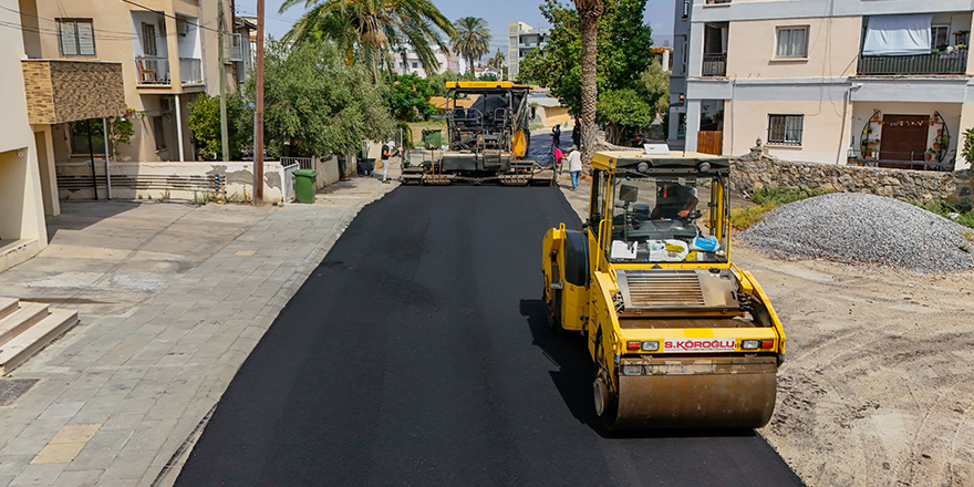 Lefkoşa’da Barış Caddesi ve Yaman Bey Sokak’ta asfaltlama çalışması yapılacak