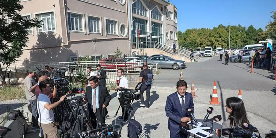 CHP kurultayının iptali davası 24 Ekim'e ertelendi