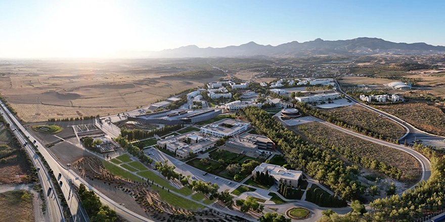 TÜBA Başkanı Prof. Dr. Muzaffer Şeker UKÜ’de konuştu