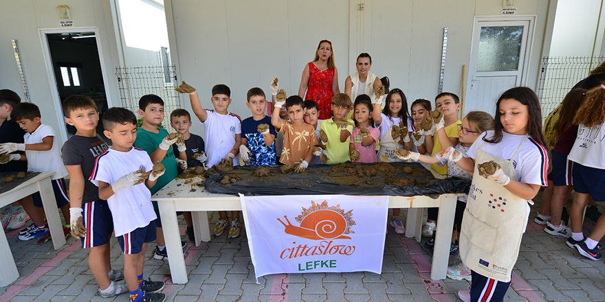 Lefke’de Cittaslow Sunday’de çocuklardan doğa için anlamlı katkı