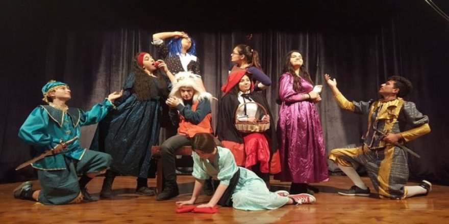 Baraka Tiyatro ekibi kayıtları Ekim’de devam ediyor