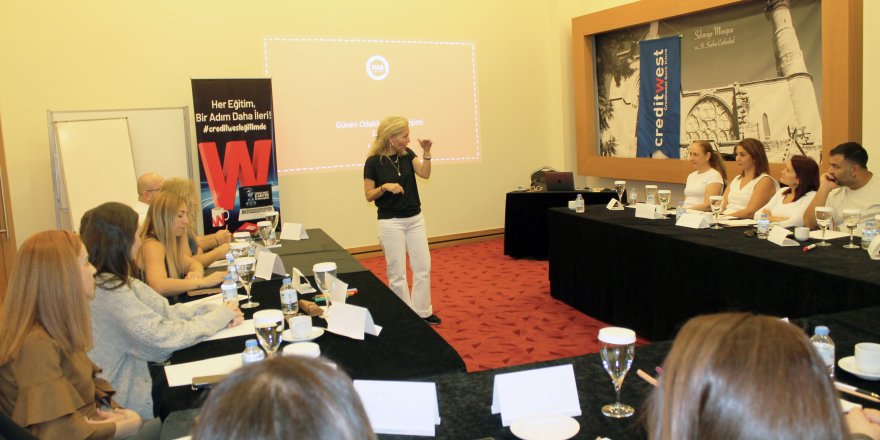 Credıtwest Bank’tan yönetici adaylarına “Güven Odaklı Liderlik Eğitimi”