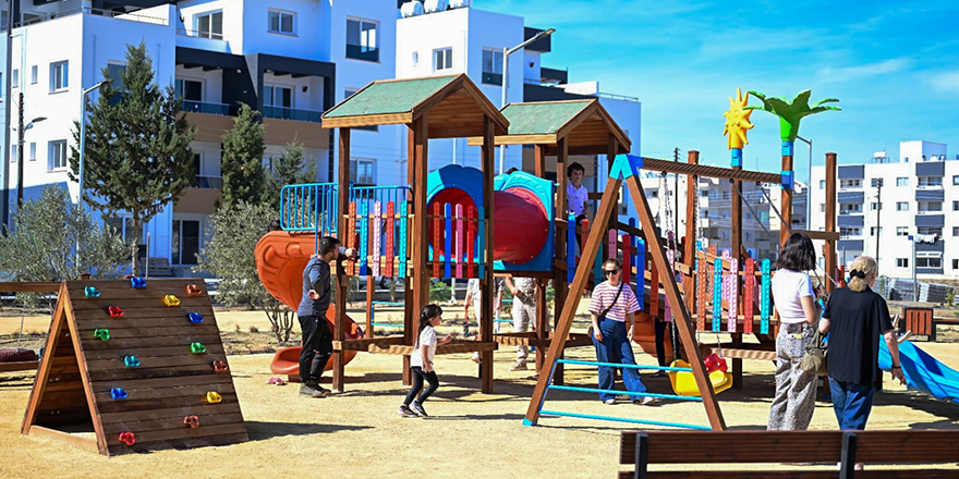 Dr. Zerrin Akalın Parkı törenle açıldı