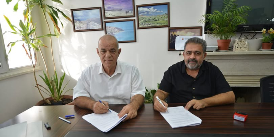 Lefke Belediyesi Sahil Yolu İstinat Duvarı Projesi için sözleşme imzalandı