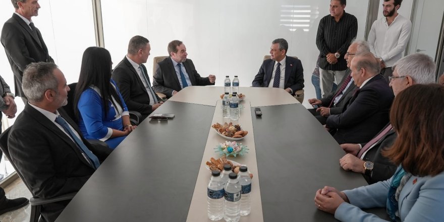 CHP Lideri Özgür özel TAM Parti’yi ziyaret etti