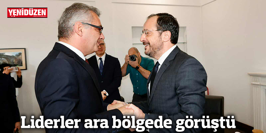 Liderler ara bölgede görüştü