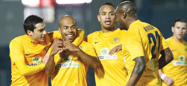 AEL şampiyonluğa yakın