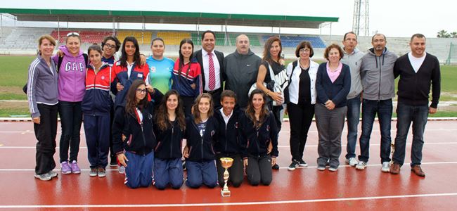 Kurtuluş yine zirvede