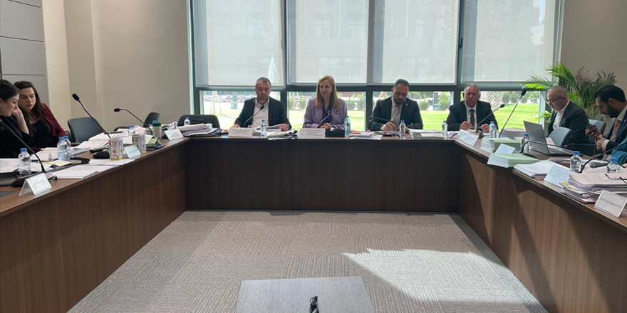 Bütçe görüşmeleri sürüyor