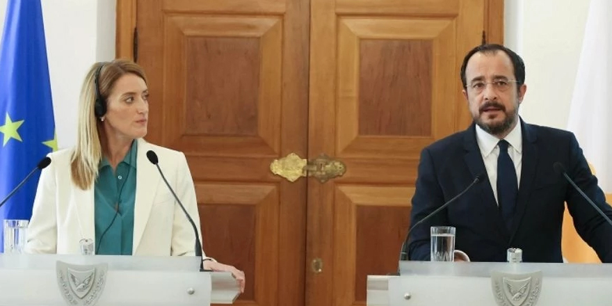 Hristodulidis, Metsola ile görüştü