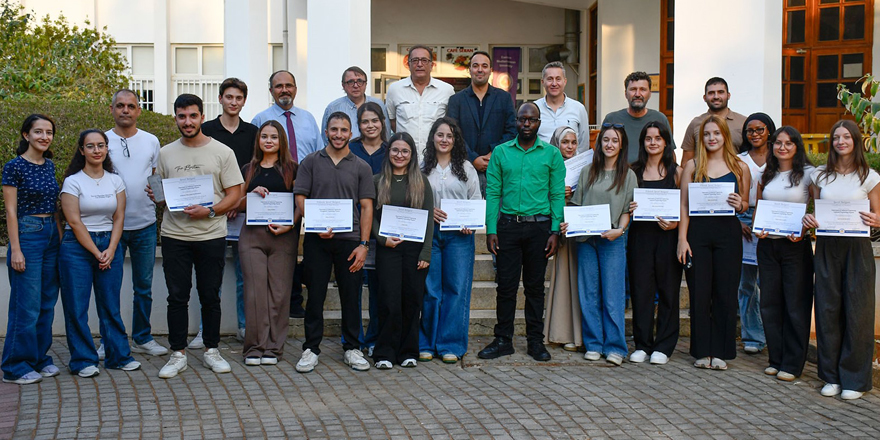 DAÜ Endüstri Mühendisliği’nde şeref ve yüksek şeref sertifika töreni düzenlendi