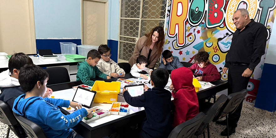 Paşaköy Gençlik Merkezinde robotik kodlama eğitimleri başladı