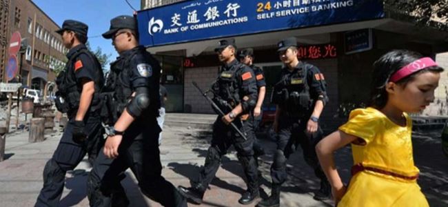 Sokaklarda silahlı polis dönemi başladı