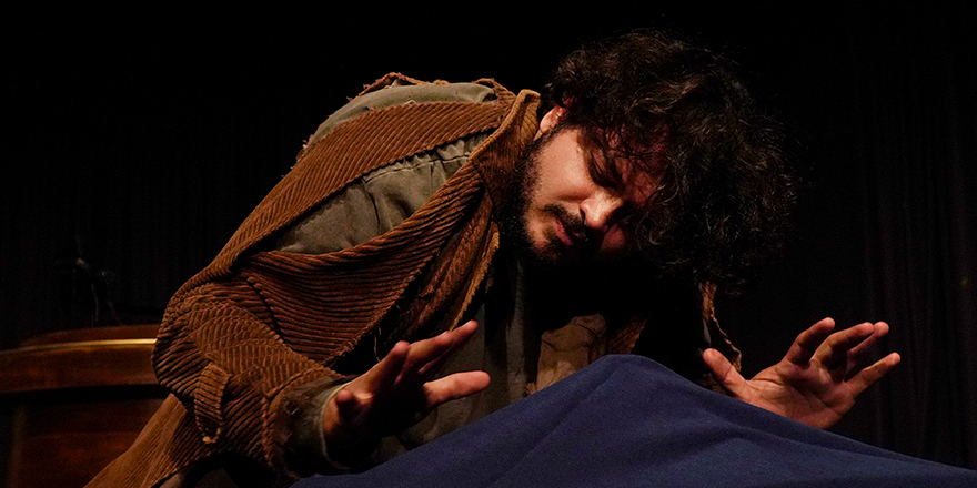 Raskolnikov oyununun gösterimleri devam ediyor