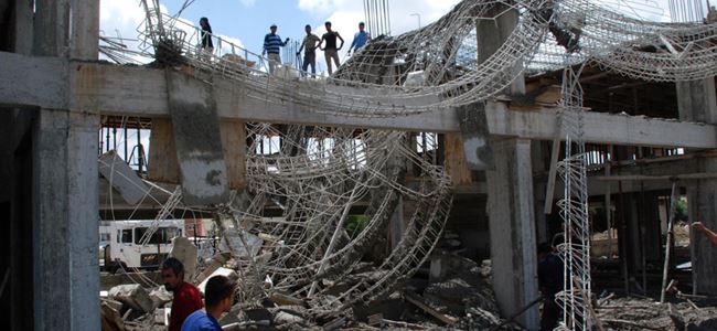 Çökmenin sebebi araştırılıyor