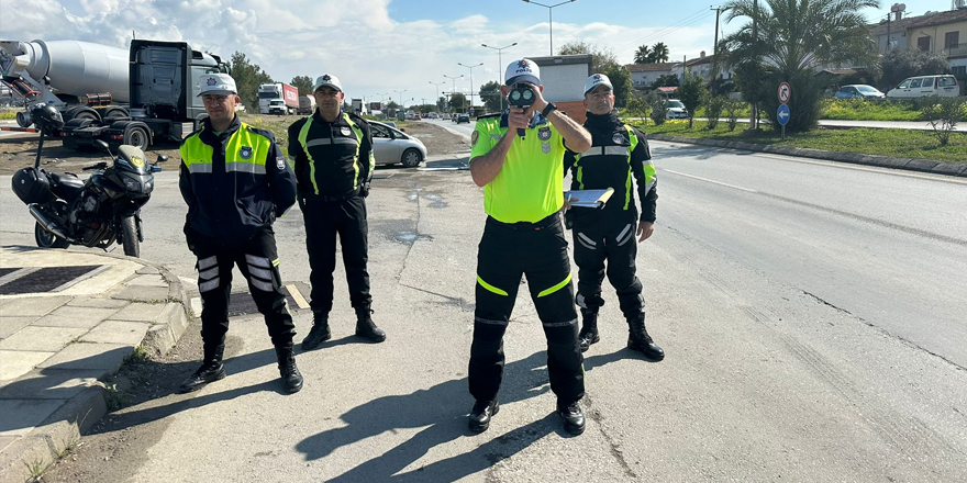 28 araç trafikten men edildi