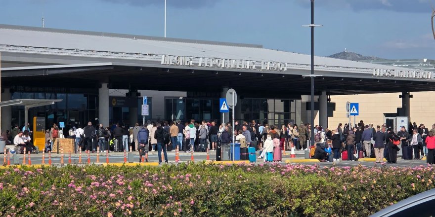 66 uçuş iptal edildi