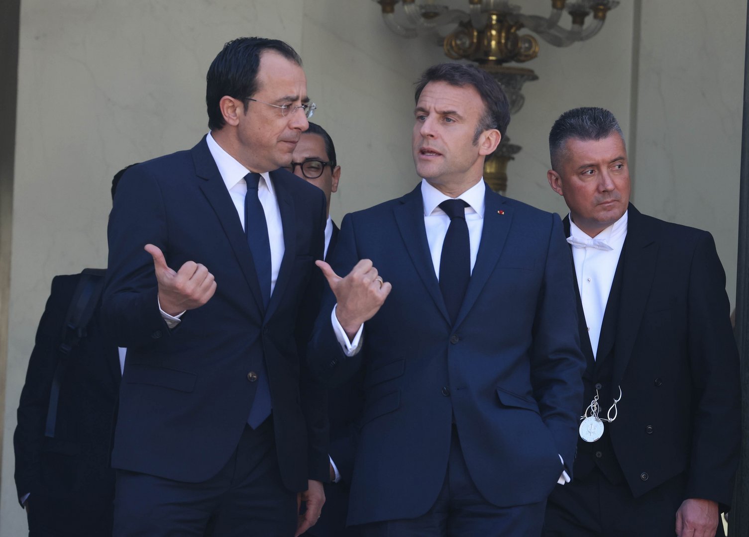 Hristodulidis, Miçotakis ve Macron bugün Baf'ta bir araya geliyor