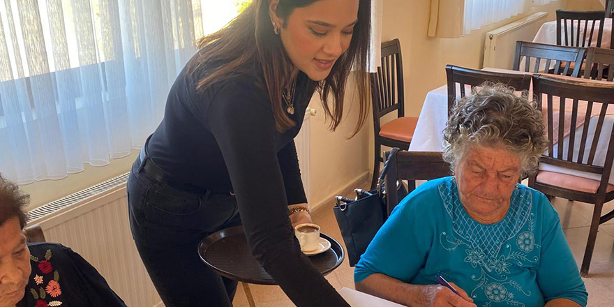 LAÜ öğrencileri topluma hizmet uygulamaları ile fark yarattı