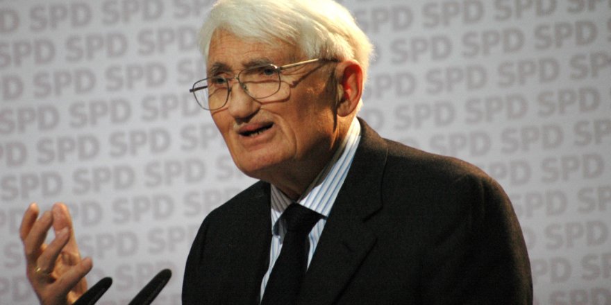 Alman filozof Habermas 96 yaşında hayatını kaybetti