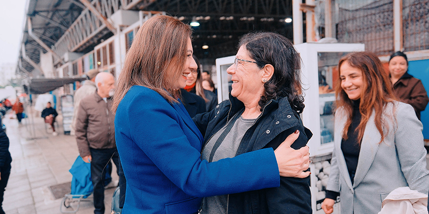 İncirli, Mağusa’da vatandaşlarla bayramlaştı