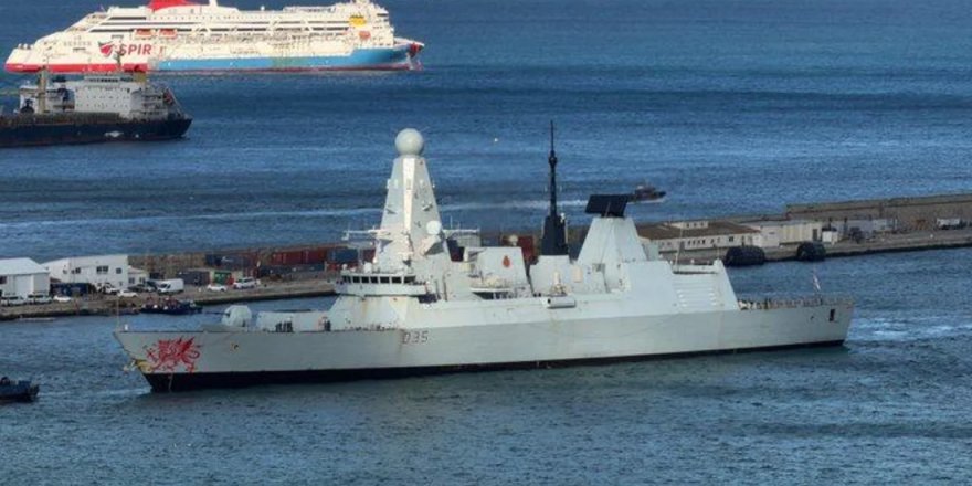 İngiliz savaş gemisi Kıbrıs açıklarında: Savunmaya entegre edilecek