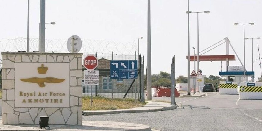 İngiliz üsleri konusunda İngiltere ile teknik komite kurulması önerildi