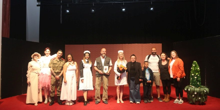 "Kozalar" oyunu Cumartesi günü İskele’de sahnelenecek