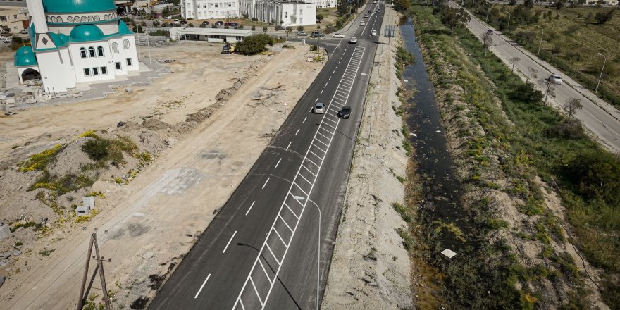 Gazimağusa Belediyesi, Büyük Sanayi Bölgesi girişindeki trafik düzenlemesini tamamladı