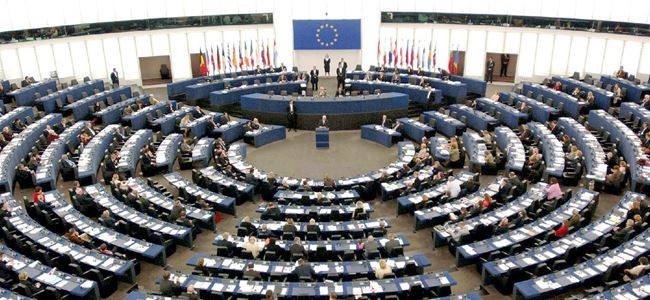 AB genelinde katılım %43.11