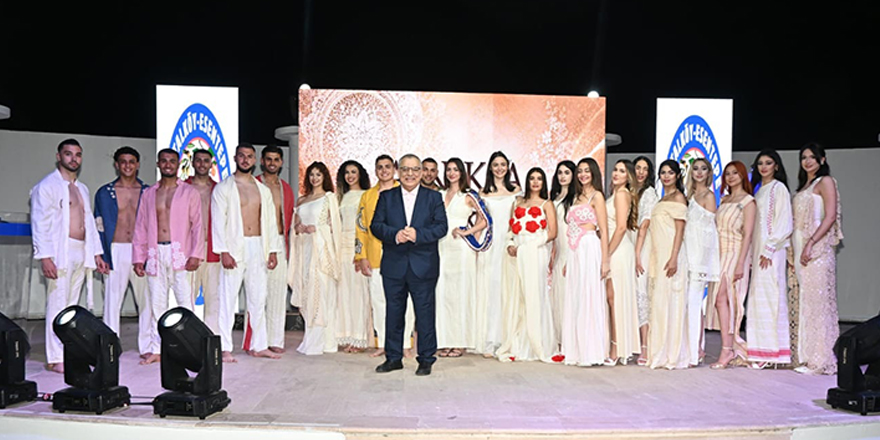 Esentepe’de Zerdali Festivali Defilesi yoğun ilgi gördü