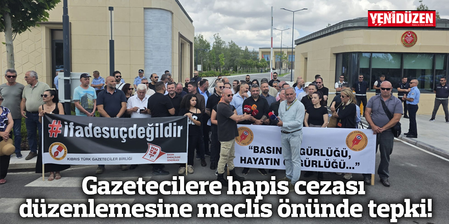 Gazetecilere hapis cezası düzenlemesine meclis önünde tepki!