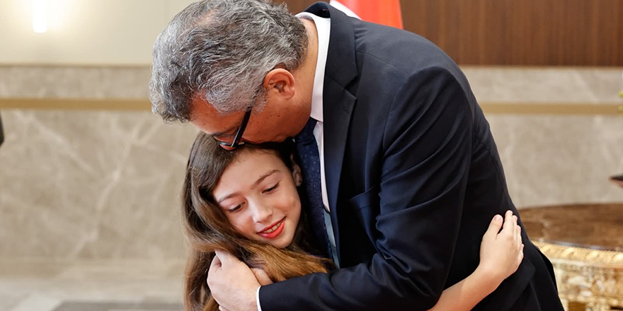 Erhürman bayram tebriği kabul etti