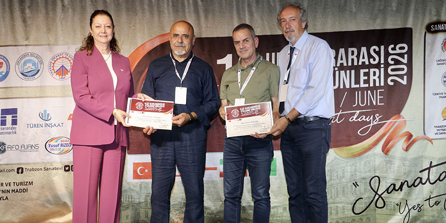 Hasan Bağlar Trabzon'da 16. Uluslararası Sanat Günleri'nde sunum yaptı