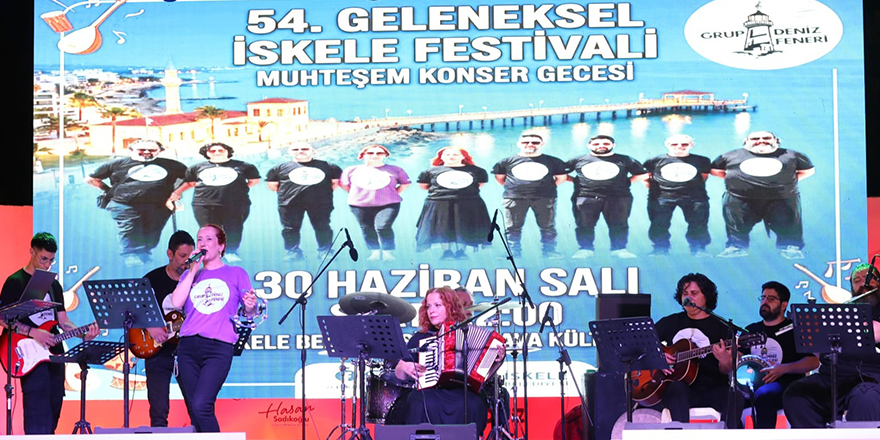Geleneksel İskele Festivali’nde yerli sanatçılar konseri düzenlendi