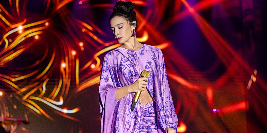 Sıla, Grand Sapphire’de alkışlarla yankılanan bir gece yaşattı