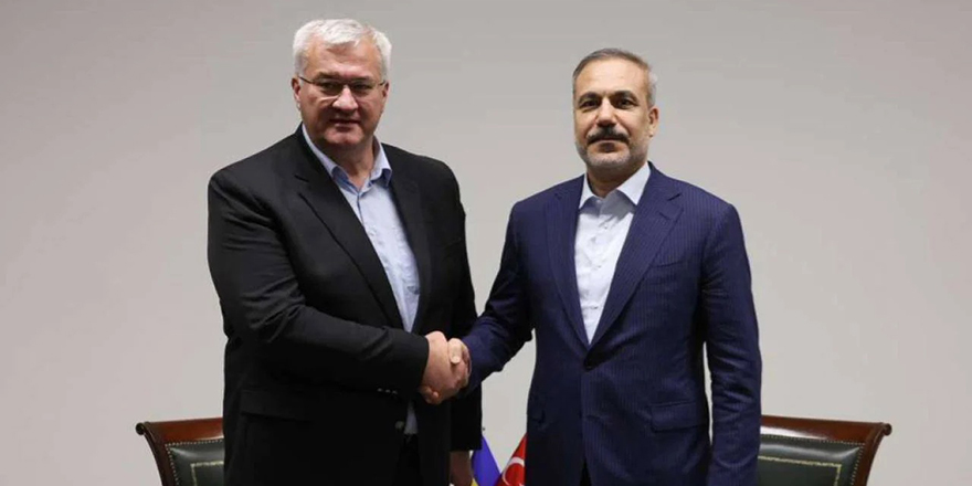 Sybiha: Zelenski-Putin görüşmesi Türkiye'de yapılabilir
