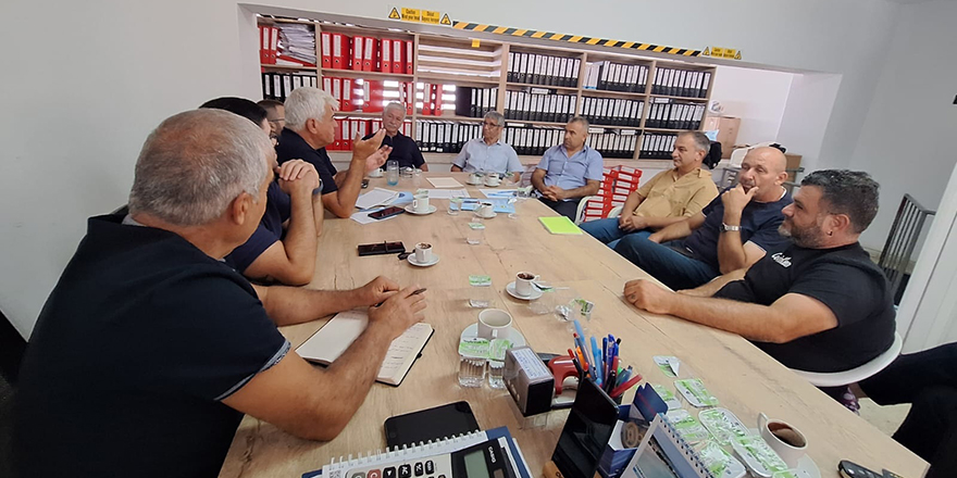 Sıhhi tesisat alanında kayıt dışı iş gücünün önlenmesi için toplantı yapıldı