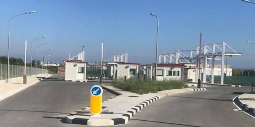 Derinya barikatında geçişler durduruldu
