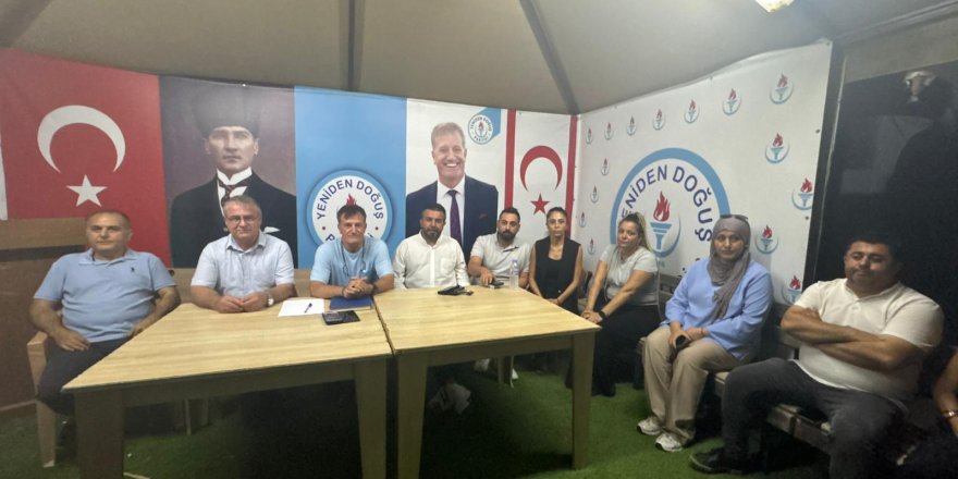 YDP Ünal Üstel Hükümeti'nden çekilme kararı aldı